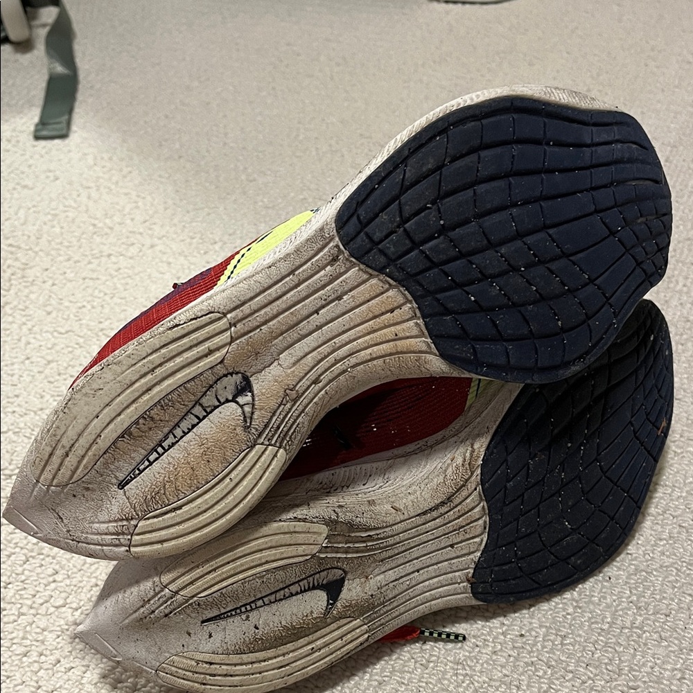 Nike Vaporfly 2 - size 8 - 155 miles - Picture 5 of 6